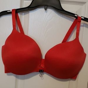 Victoria Secret bra size 38DD